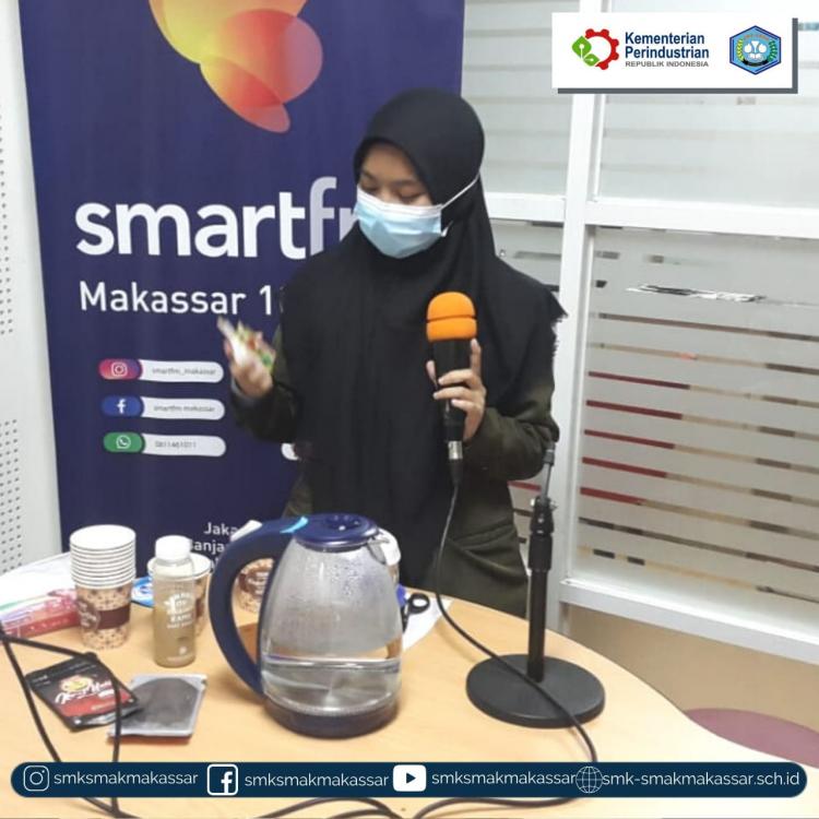 { S M A K - M A K A S S A R} : Project Work bentuk kreativitas siswa SMK SMAK Makassar